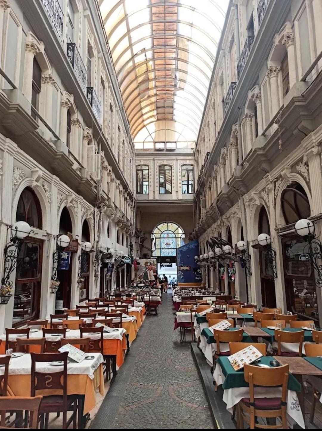 Taksim Sato Hotel Istanboel Buitenkant foto