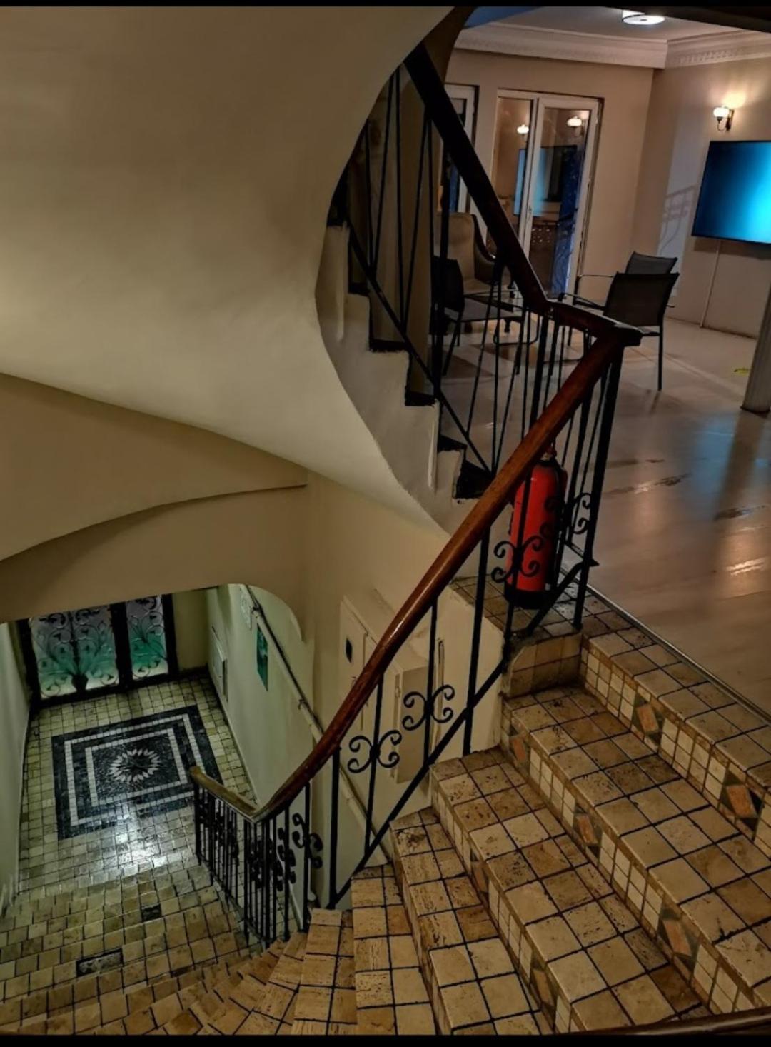 Taksim Sato Hotel Istanboel Buitenkant foto